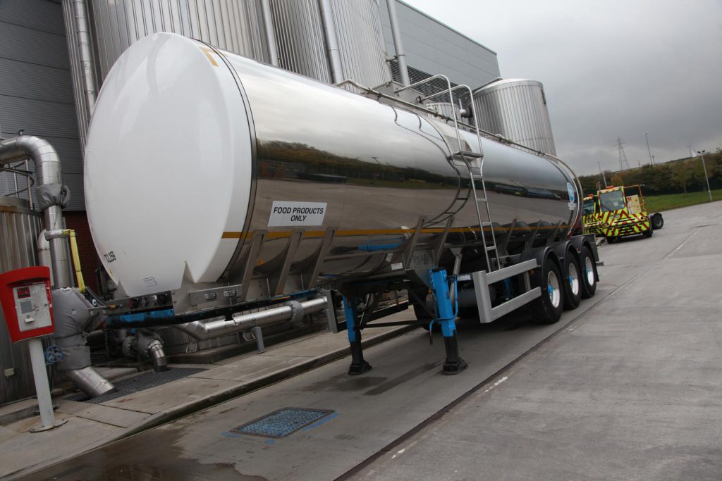 Removable CIP with flash vacuum protection,Tanker Rental England, Tankers England, UK Tankers Rentals, Water Tanker Rentals, Waste Tanker Rentals, Petroleum Tanker Rentals, Food Tanker Rentals, Chemical Tanker Rentals, Milk Tanker Rentals